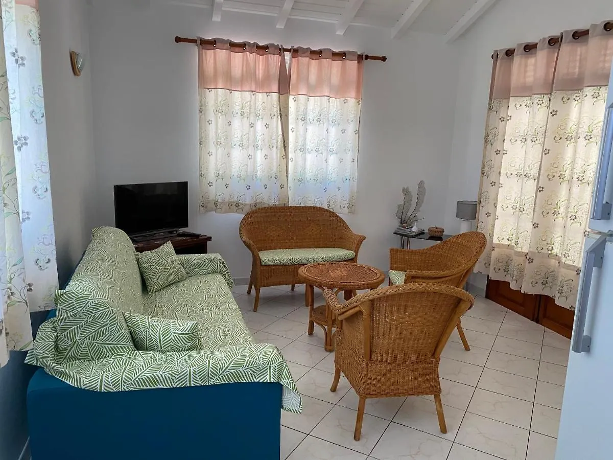 Residence La Perle Deshaies 0*,  Guadeloupe
